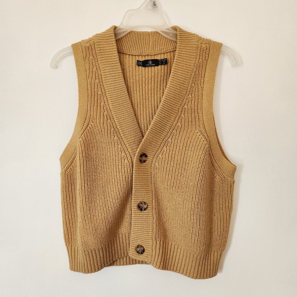 Volcom Tan Oversized Button Down Sweater Vest Siz… - image 1